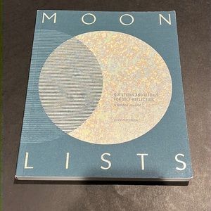 Moon Lists Self-Reflection Guided Journal by Leigh Patterson